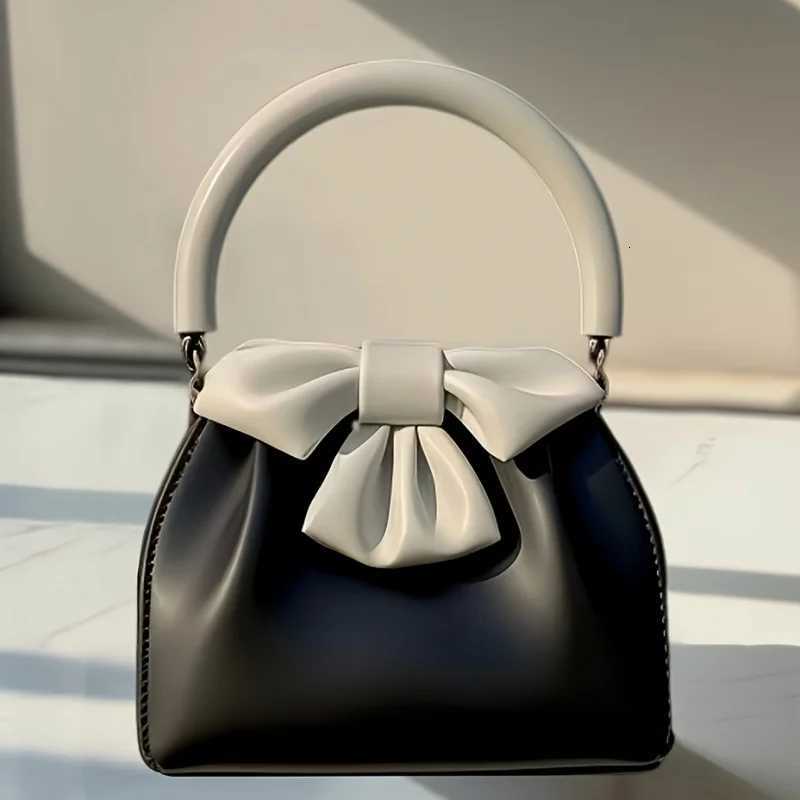 Wens Cute Small Square Bag Top Handle Small HandbagMagnetic ClosureSoft Material Y251121