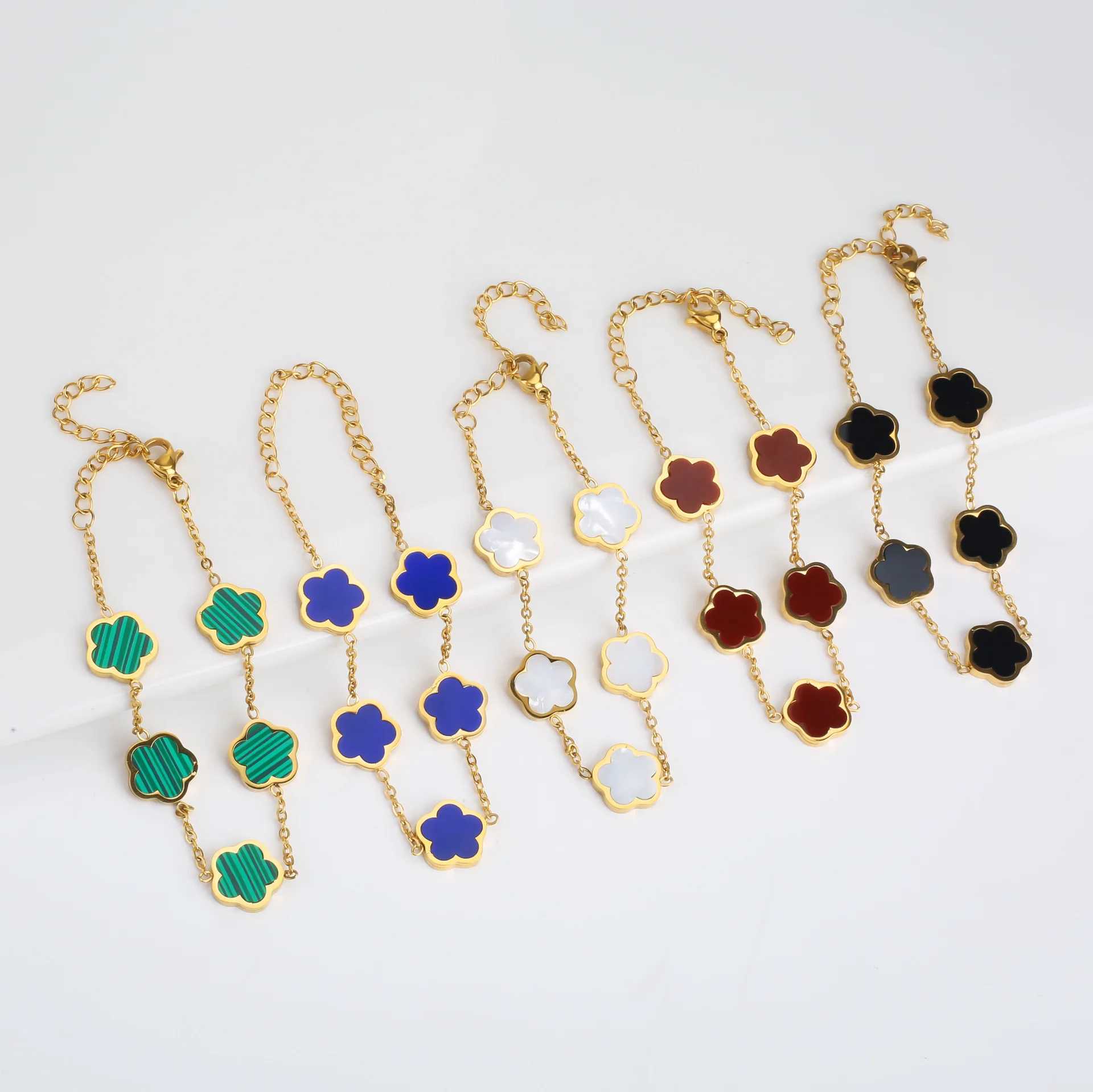 5-Color Hot Selling Acrylic Plant Five Leaf Flower Adjustable Bracelet Creative 316L Stainless Steel Waterproof Clover Woman J251122