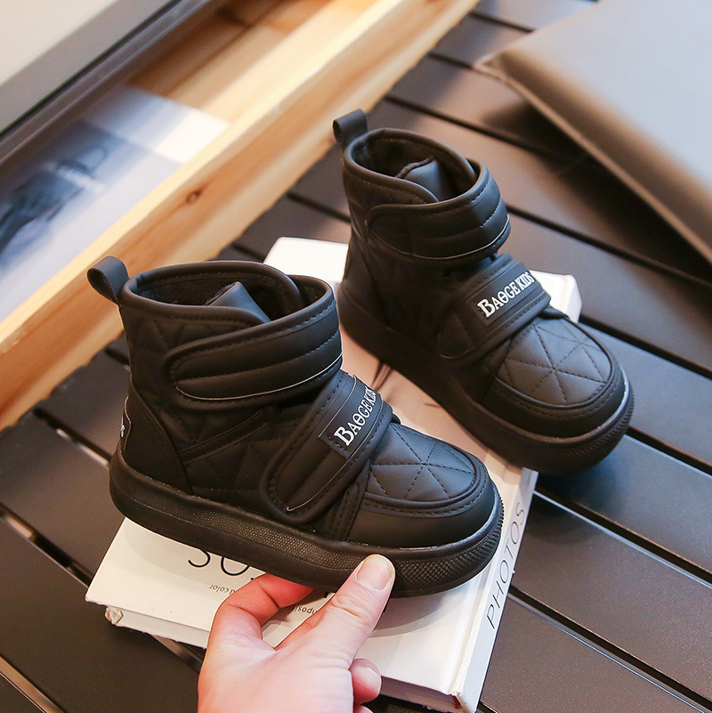 New designer shoes Children s Cotton Shoes Boys and Girls Winter New Snow Boots Fleece Lined Thickened Warm Large Cotton Boots Non Slip Versatile