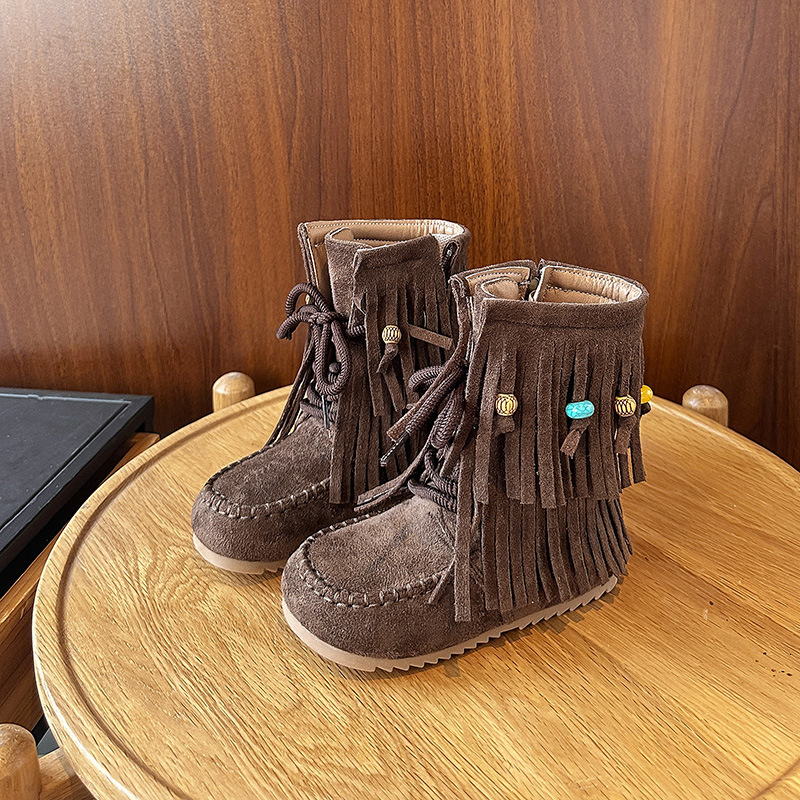 New designer shoes Indian Retro Tassel Children s Shoes Worn Style Autumn Winter New Martin Boots Half Boots Little Girls Versatile