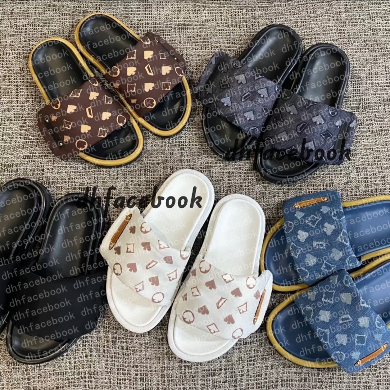 Slides Slippers Designer Pool Pillow Men Sandals Womens Platform Slipper Classic Brand Summer Beach Scuffs Flat Comfort Mule Embossed Slide Soft Sandals