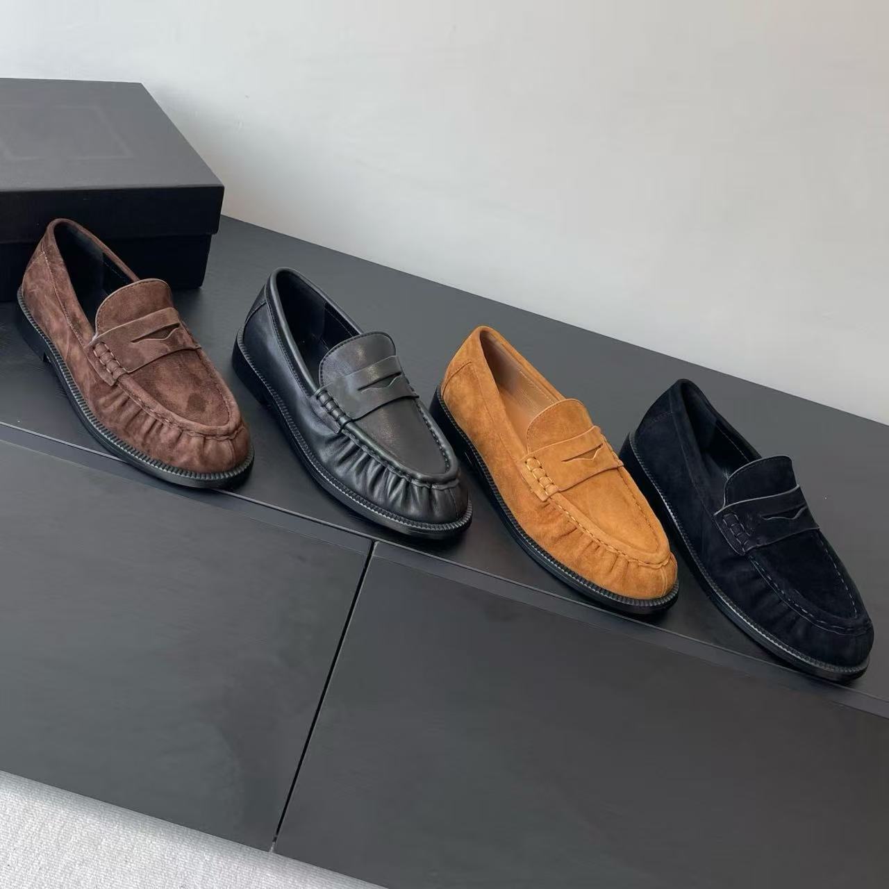 High quality Classic brown Suede Women's men's loafers slip on shoes Flat heel dress shoes Luxury designer loafers for women laidy holiday Driving shoes with box 35-47