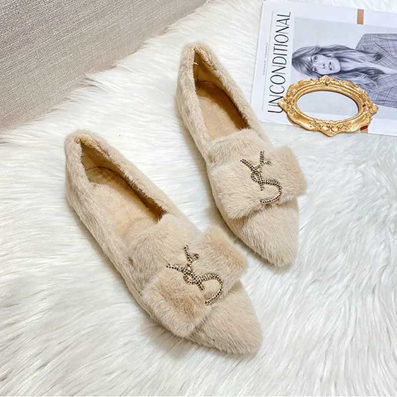 Flats Shoes for Women 2024 New Autumn Pointed Flat Mink Fur Winter Shoes Velvet Womens Loafers Ladies Shoes Plus Size 41 42 43 X251122