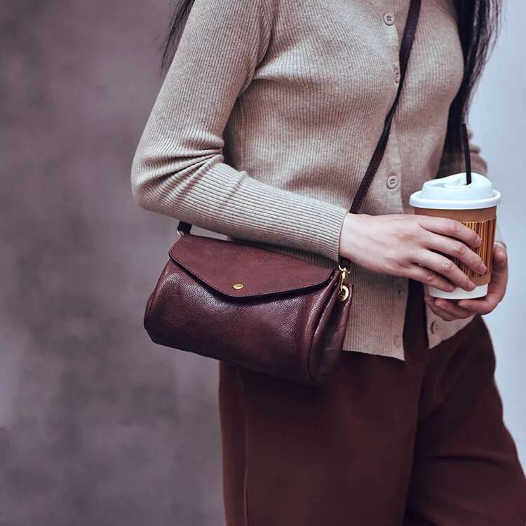 Soft Multi Layer Vegetable Tanned Leather Mobile Phone Top Cowhide Hand Made Pure Color Crossbody Bag Bag