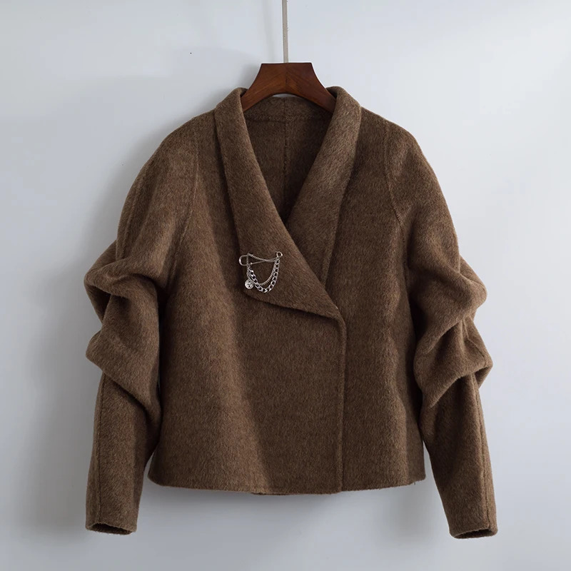 Temperament Woolen Coat for Women 2024 Autumn and Winter Solid Color Warm Doublesided Wool Short Coats Clothing 251112