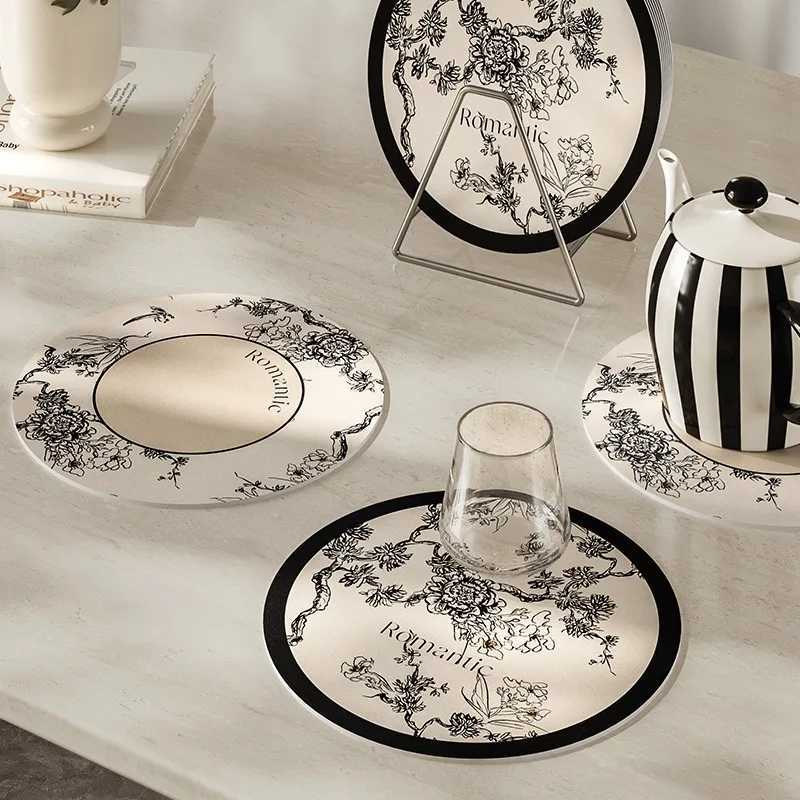 Round Leather Placemat for CoasterBlack and WhiteFloral Table for GlassesTea and Coffee DishesLight and Luxury C251122