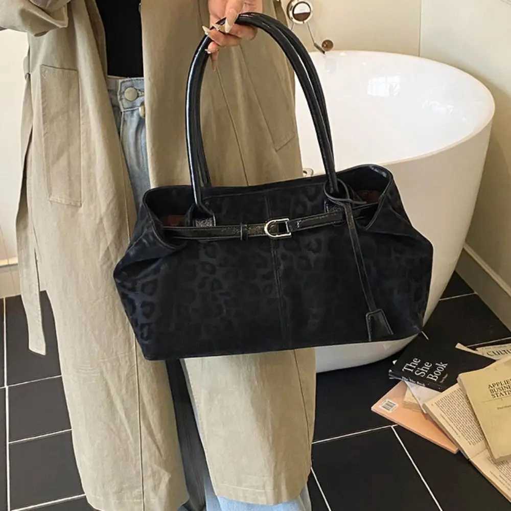 Korean Style Hasp Closure Shoulder Bag Solid Color Tote Bag Leopard Print Handbag Large Capacity PU Leather Underarm PacksT251122