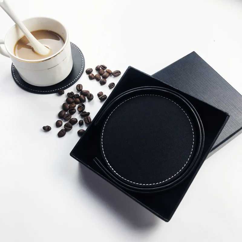 PU Leather Round Coasters Square Wood Coasters Drink Coffee Cup Coasters Mats Tea Pad with Holder Placemats Coaster Set C251122