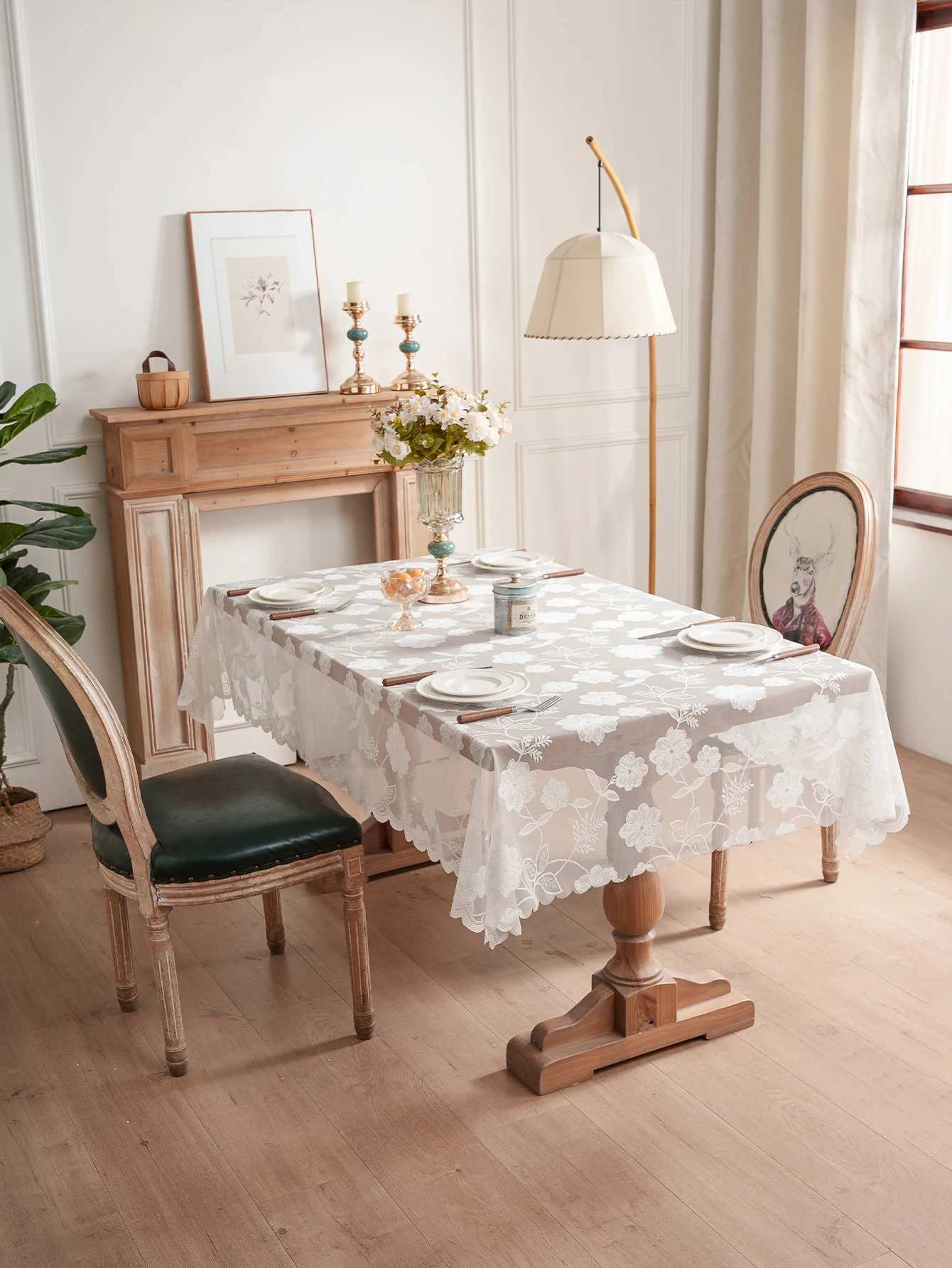 White Lace Rose Floral Tablecloth for Dining Room And Bedroom Simple Style Decorative Tablecloth Art Fabric C251122