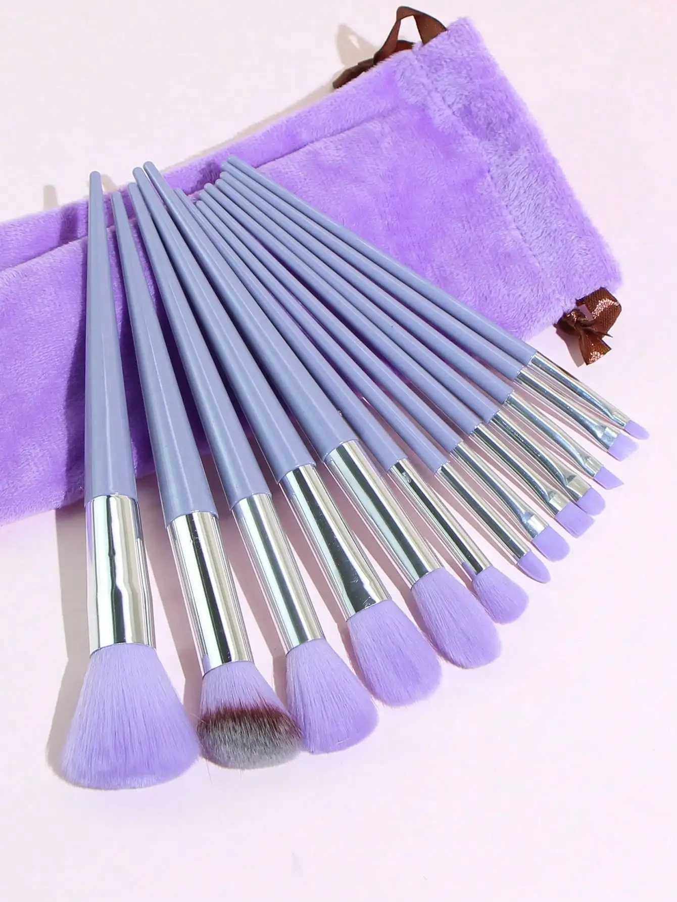 13-Piece Purple Makeup Brush Set with Blending Sponge - Professional Cosmetic Brush Kit for Foundation/Contour/Eyeshadow C251122