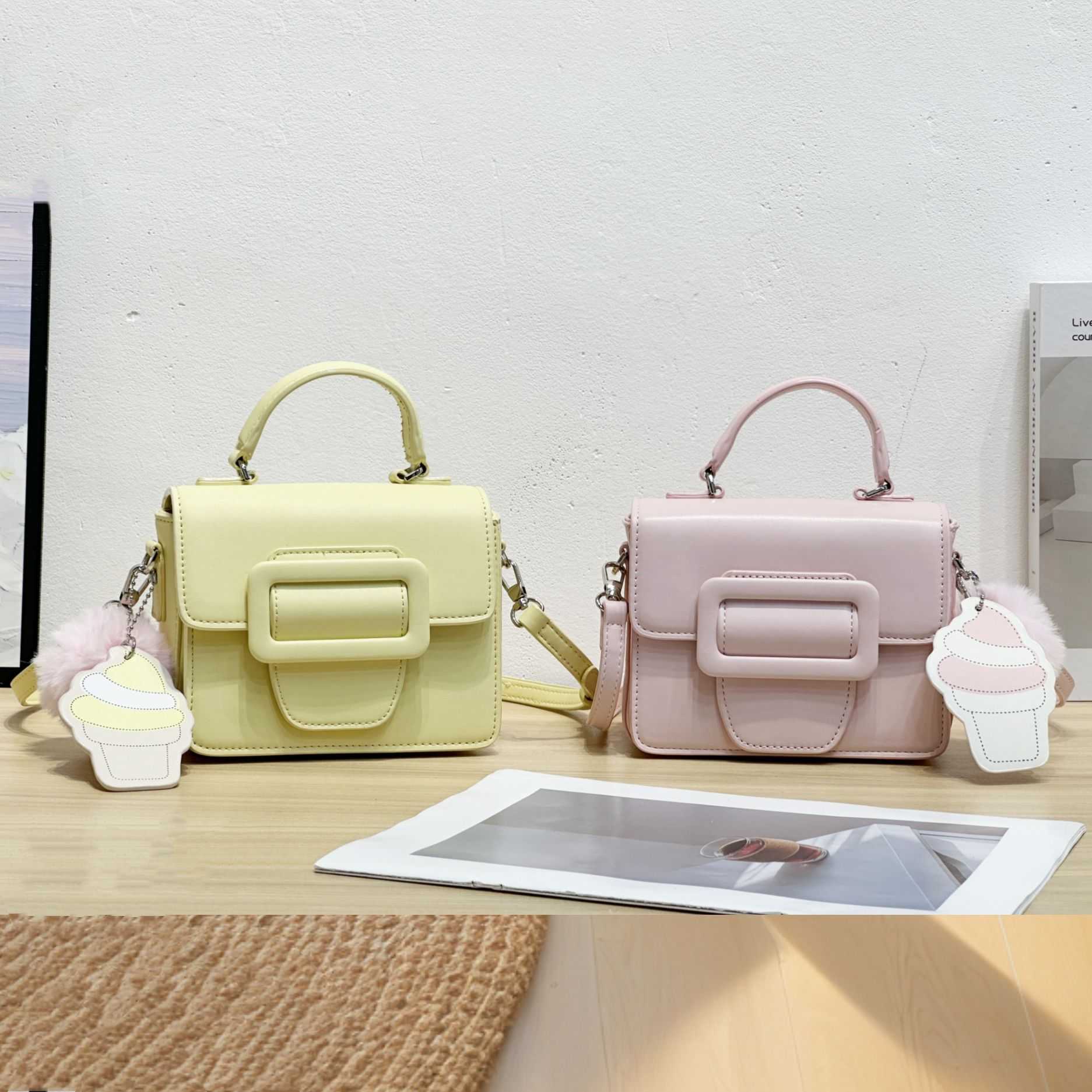 Macaron ice cream bag 2025 new niche design sweet style small square bag simple and versatile crossbody bag
