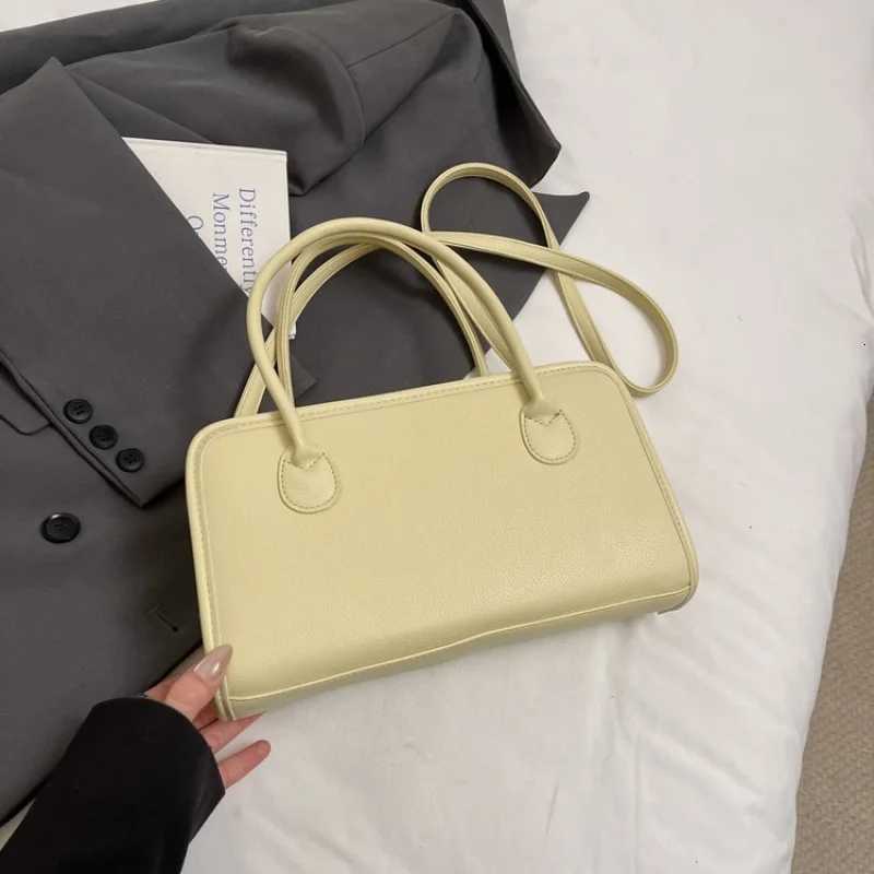 Luxury Inspired Ladies Shoulder Bag High-End Leather Crossbody Handbag Womens Tote Purse For Formal Casual OccasionsT251122