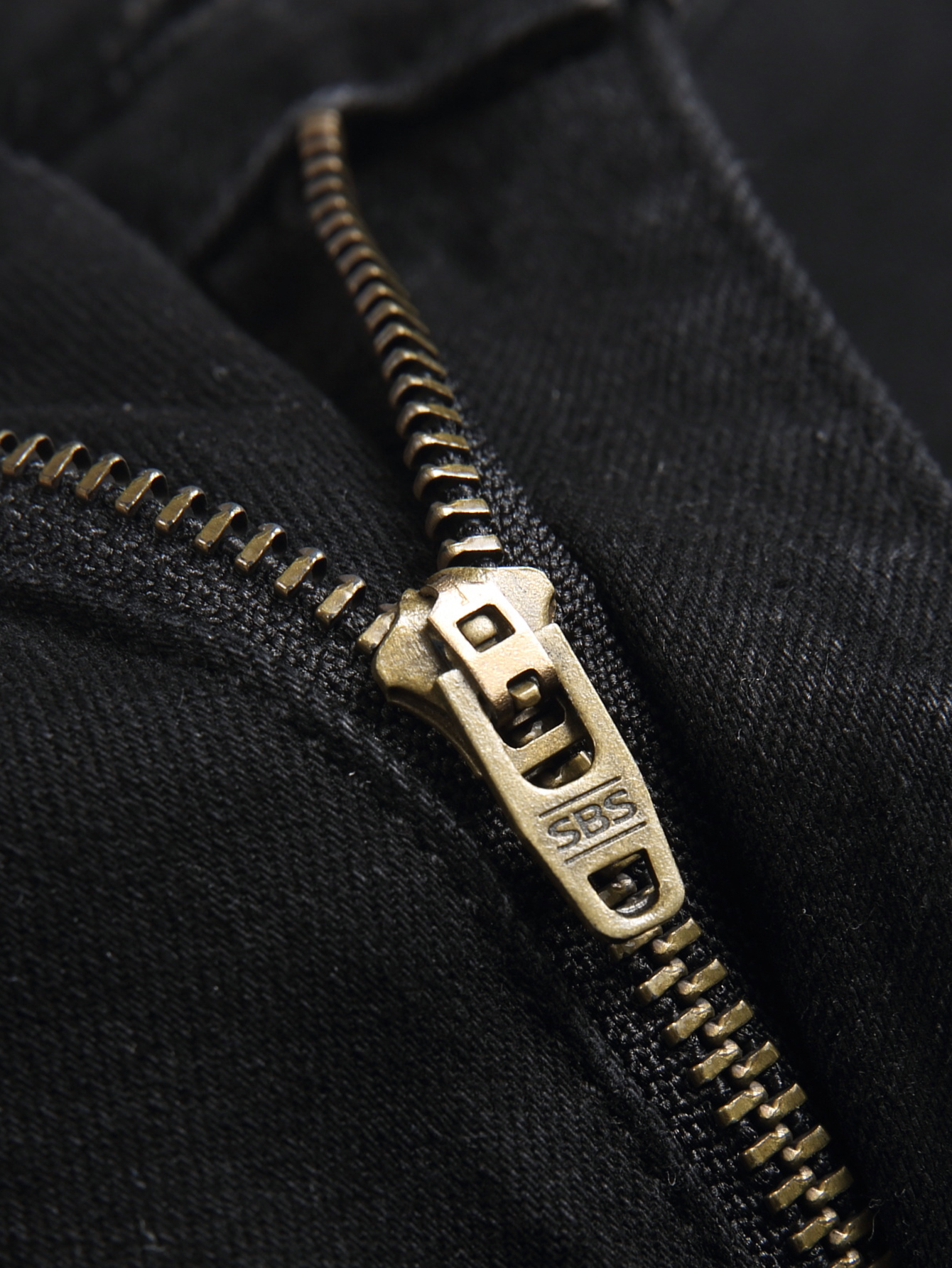 2025 New stretch perforated straight-leg trendy slim-fit jeans women jeans---tg0022