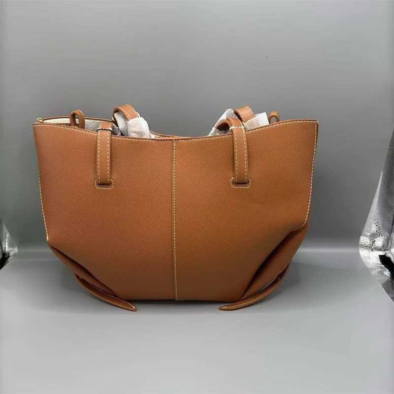 New large-capacity hand-held tote bag Boling crossbody genuine leather wing bag commuting single-shoulder crossbody bag K251121