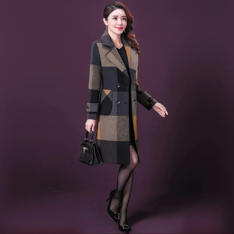 L5XL Women Wool Blends Coat Autumn Winter 2025 Fashion Thicken Warm Plaid Woolen Overcoat Slim Long Tops Outerwear Female 251112