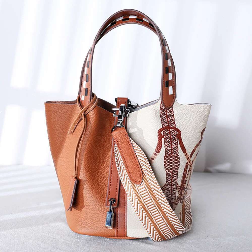 Various Genuine Leather Fashion Women's Handbag Vegetable Basket Style Portable Women Bucket Bag With Lock