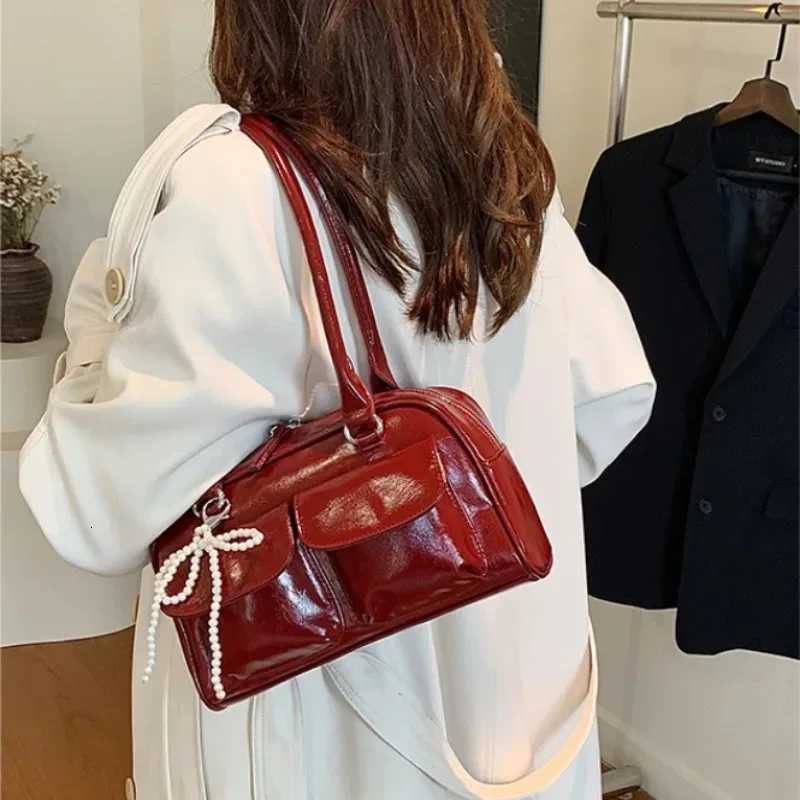 Pu Leather Female ChestBag Burgundy Large Handbags Purse Vintage Women Business Shoulder Bags Simple Ladies Commute Tote BagT251122