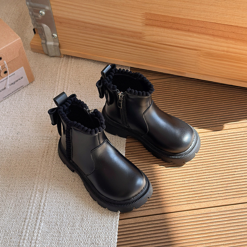 New designer shoes Boys and Girls Short Boots Autumn Winter New Fashionable Children s Bow Princess Girls Versatile Warm Martin Boots