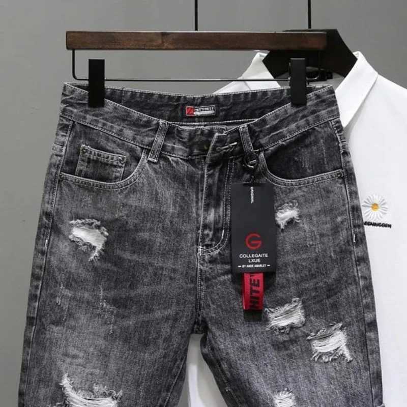 Mens short jeans pants black gray torn mens denim shorts designer buttons trendy expressions new printed stretchable Wih zipperT250422