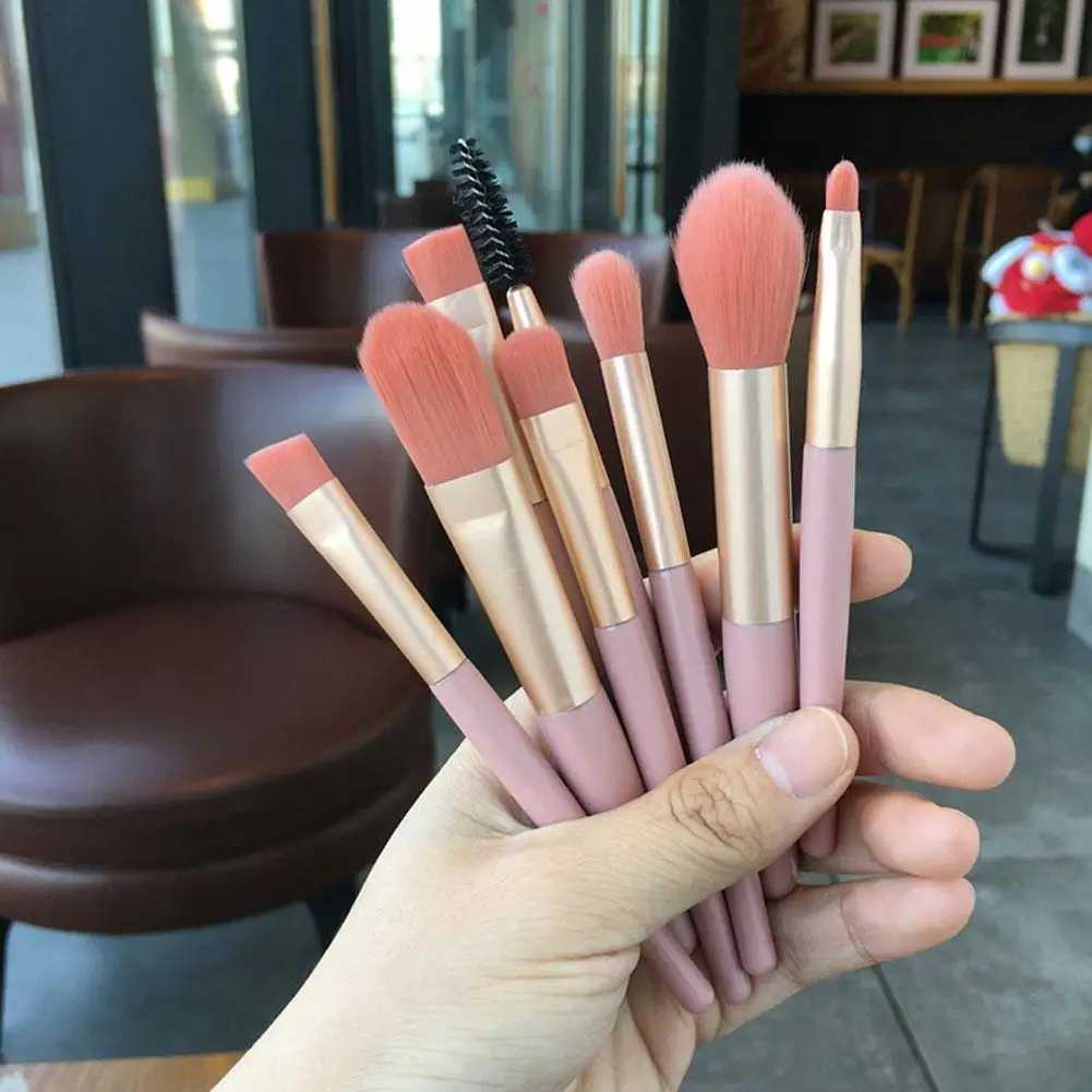 8 PCS Cosmetics Foundation Blush Powder Eyeshadow Blending Makeup Brush Soft Fluffy Makeup Brushes Beauty Tools Make Up Brushes C251122