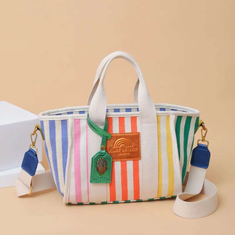 Female Spring And Summer Shoulder Crossbody Large Capacity Beach Bag Fresh Stripe Vacation Style Tote Bags Bag