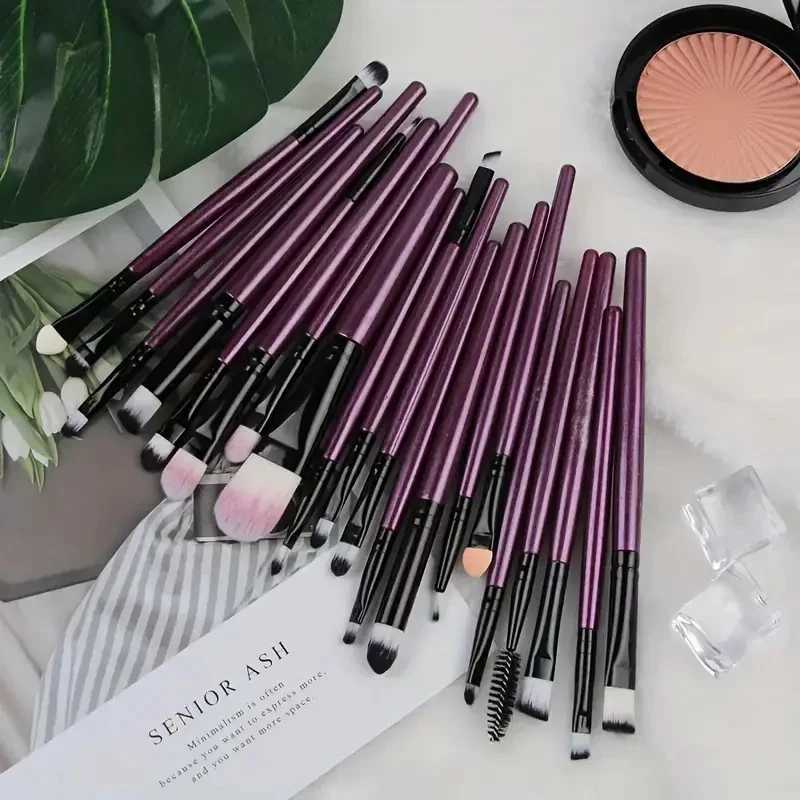 20Pcs Makeup Brush Set Eyeliner Brush Blending Brush Makeup Brushes for Cheeks Eye Cosmetic Foundation Brush Make Up Brushes Set C251122