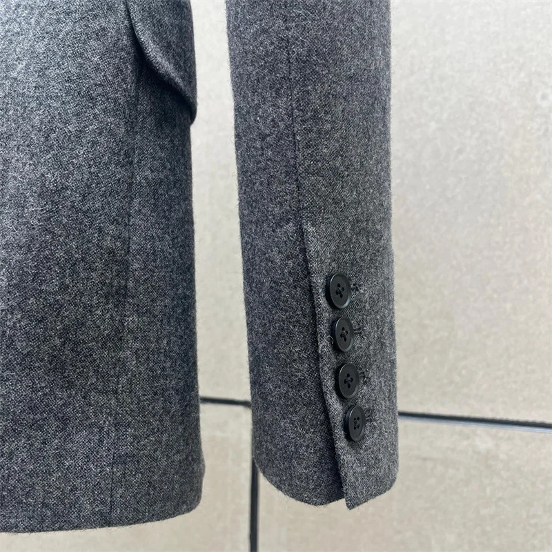 Womens jacket autumn 2025 single breasted long sleeved top Wool blend womens suit Shoulder padded slim coat 251112