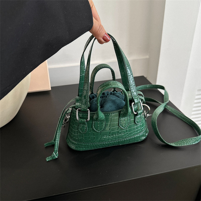 Free shipping, new spring and summer mini bucket bags for women, high-end and stylish crossbody bags, small square bags 2025