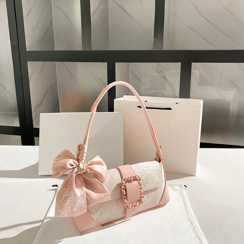 Designer Series Pink Embroidered Butterfly 2025 Free Shipping Hot Selling Designer Bag High Quality Luxury Brand Women's Banquet Bag Party Bag Un