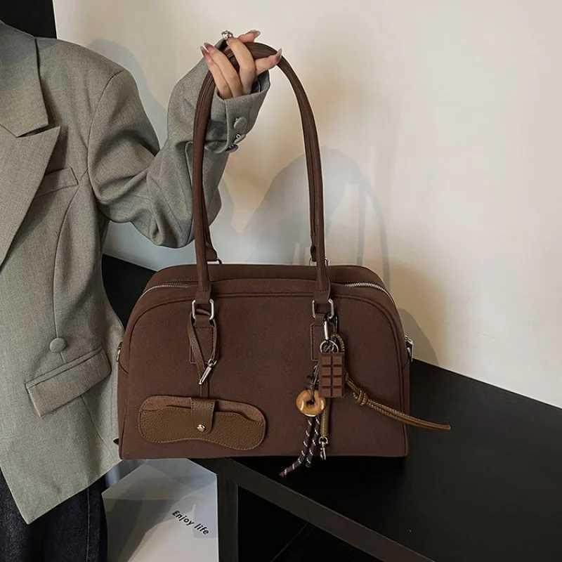 Famous Designer Leather Handbags Womens Crossbody Bag Elegant Style Popular Shoulder Bag Luxury Brand ChicT251122