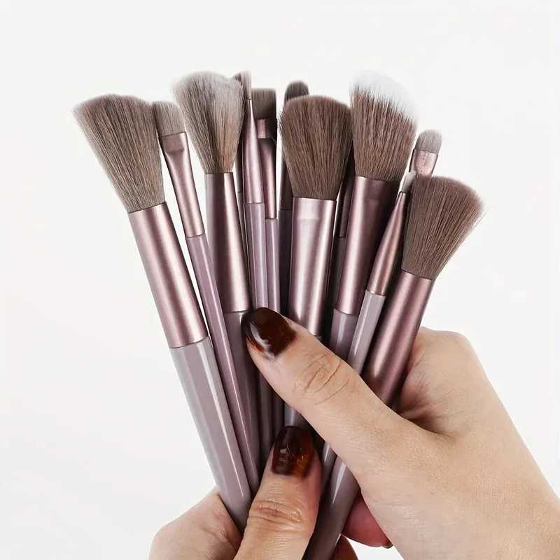 13PCS Valentine Luxury Brush Set-Vegan Cruelty-Free Makeup Brushes w/Travel Pouch Hypoallergenic Gift for Her/Wife/Girlfriend C251122