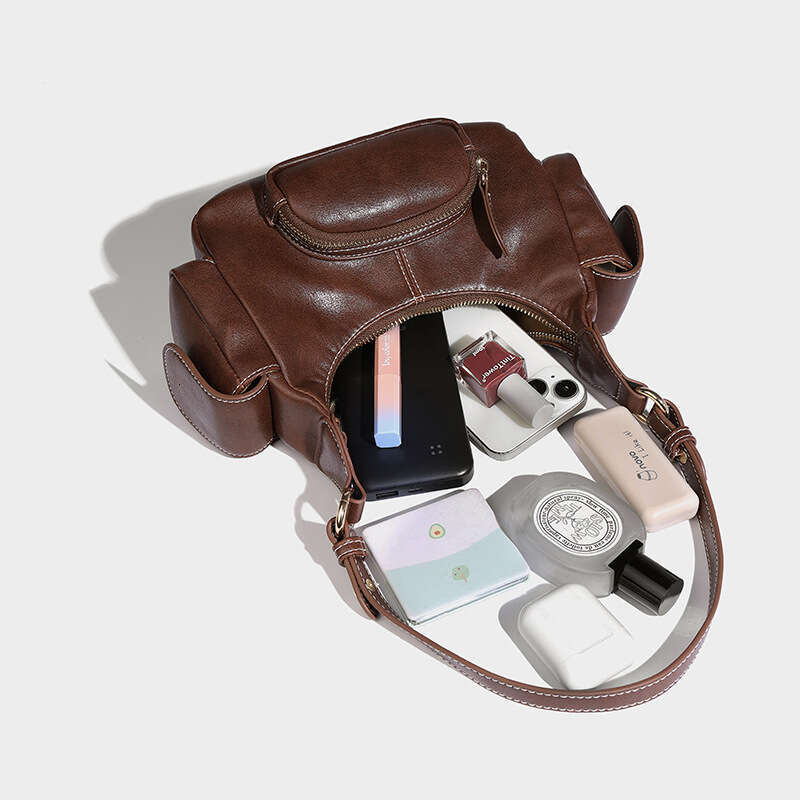 Women's Bags Designer Motorcycle Waste Soil Style, Worn Out, Single Shoulder, Hand-Held, Armpit Bag, High-End Feeling, New Autumn And Winter Mult