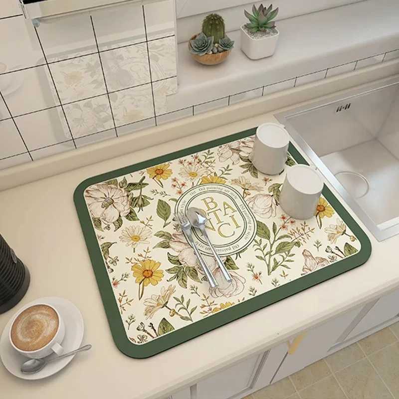 Kitchen Drain Mat for Home Dining Table Absorbent Mat Tableware Quick-drying Dining Table Coffee Mat Bowl Plate Drying Mat C251122
