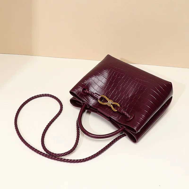 Spring Summer New Womens Handbag Stone Pattern Tote Bag Fashionable Commuter Single Shoulder Crossbody Bag Soft Polyester Linin K251121