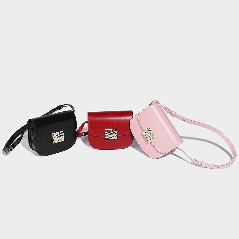 Women's Bags Designer Autumn Winter New Saddle Fashionable And Casual Niche Design, Diagonal Cross Bag, Holiday Versatile Shoulder Bag