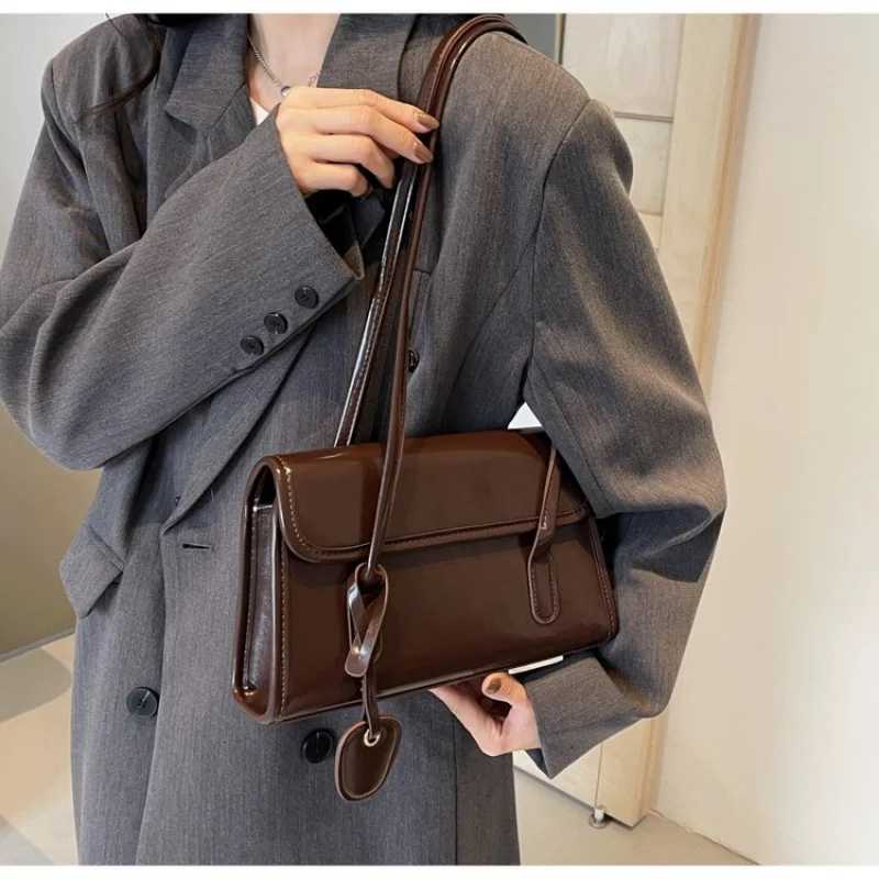 Elegant Classic Leather Shoulder Bag For Women Handbag With Detachable Strap Crossbody Tote Luxury BrandT251122