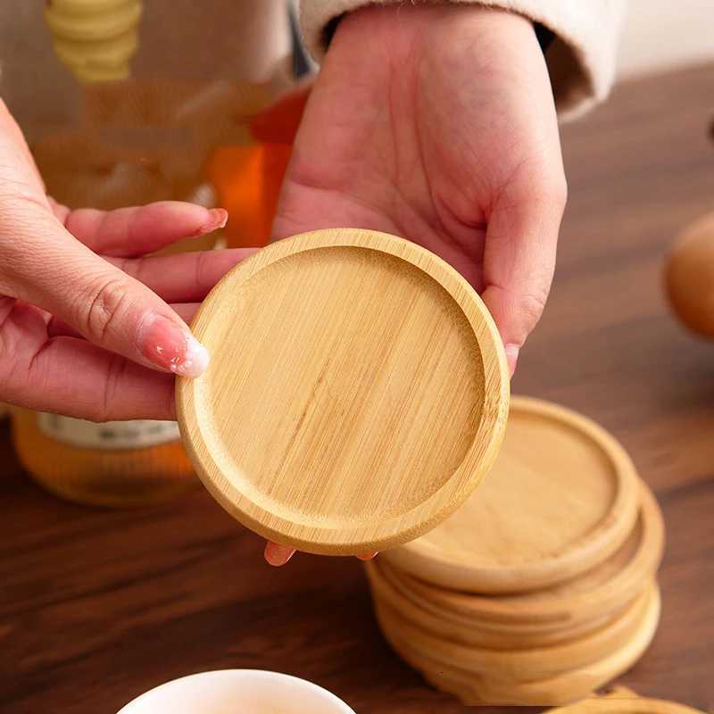 Round Walnut Wood Coaster Durable Stand Mug Tea Coffee Cup Pad Heat Resistant Beech Wood Coaster Table Tableware Decor C251122