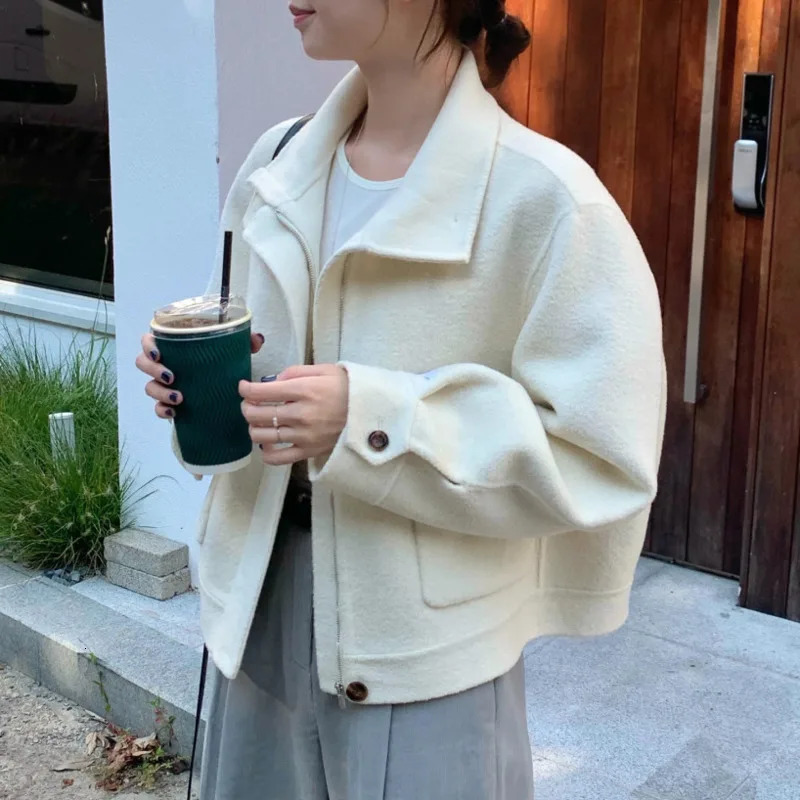 EWQ Elegant Stand Collar n With Zipper And Button Long Sleeve Woolen Short Coat Cardigan Pocket Warm Winter Jacket 251112