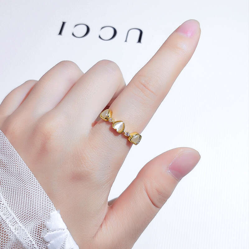 Small niche design heart women's light luxury fashion trend, open mouth ring, cold style, versatile index finger ring
