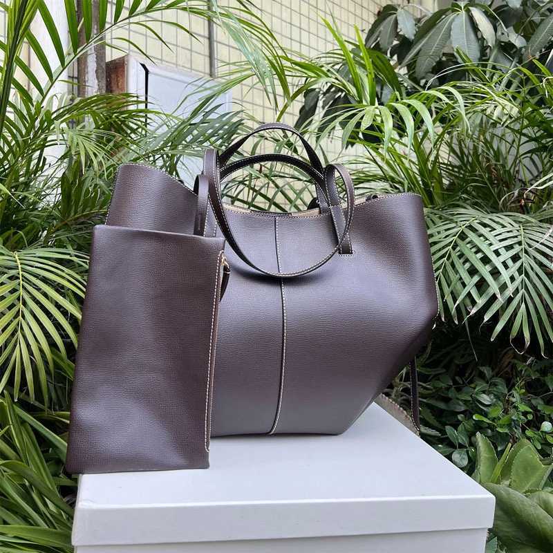2025 Niche genuine leather hand-held wing bag niche single-shoulder armpit bag large-capacity hand-held tote bag K251121