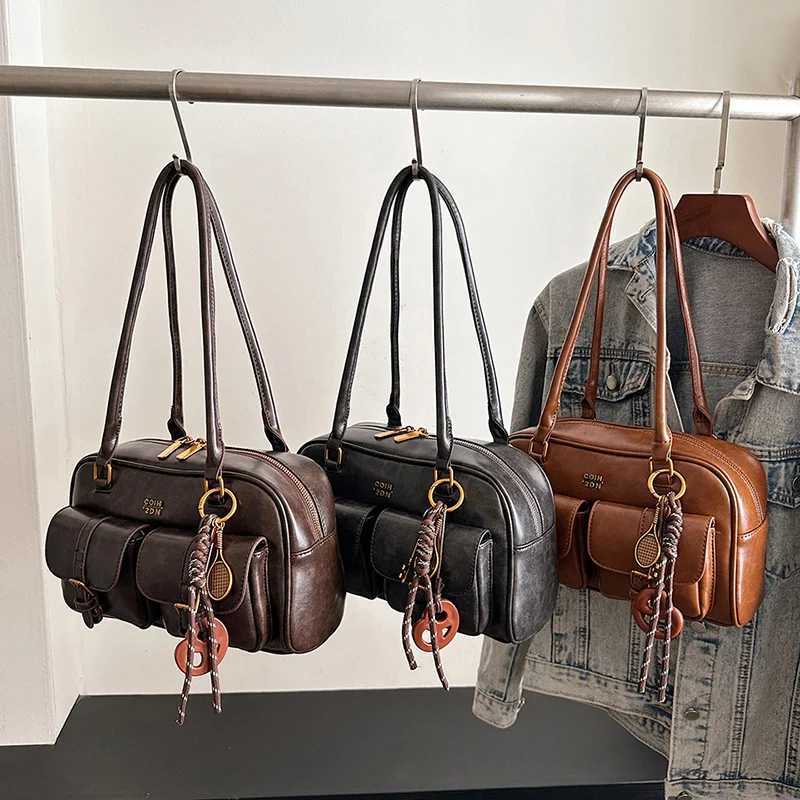 Solid Color Vintage Womens Shoulder Bag PU Crossbody Purse with Letter Print Multi-Pocket Design for Daily UseT251122