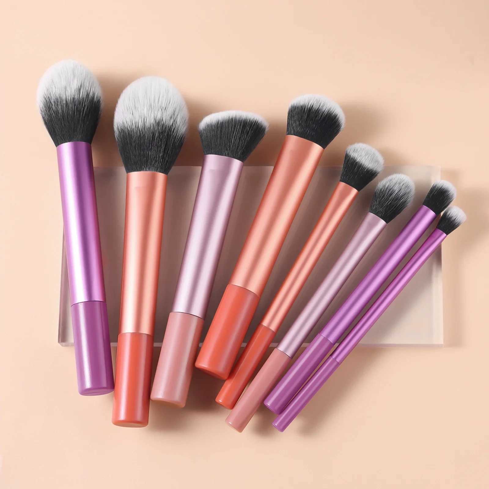 Makeup Brush Sets8pcs Plastic Daily Portable Multifunctional Makeup Brush For Making Up Supply C251122