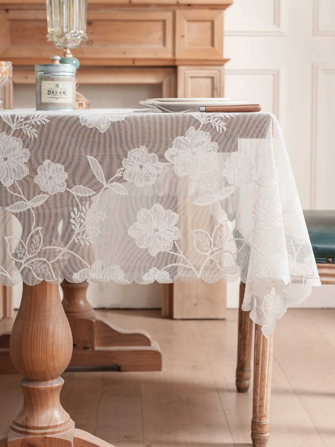 White Lace Rose Floral Tablecloth for Dining Room And Bedroom Simple Style Decorative Tablecloth Art Fabric C251122