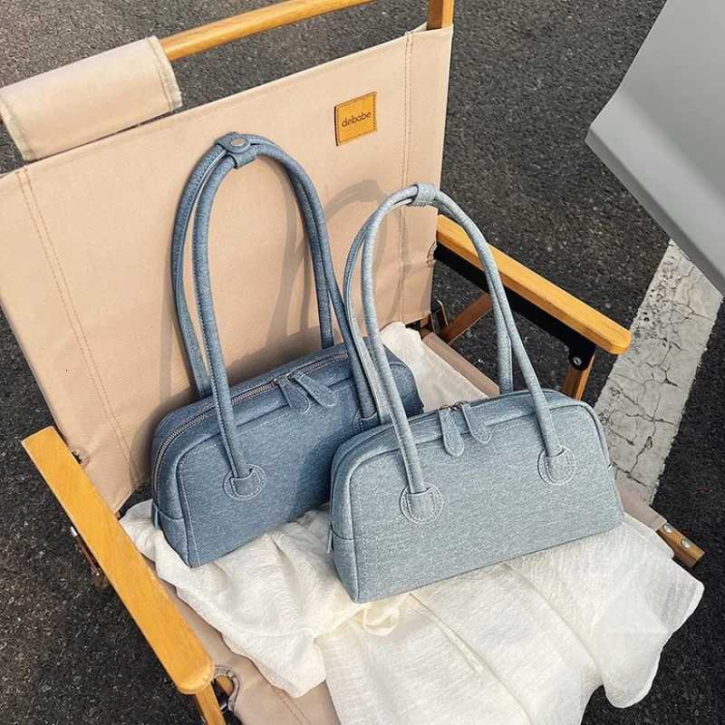 Elegant Ladies Hand Bags Crafted From Premium Leather Featuring Paris Inspired And Trendy Daily Style T251122