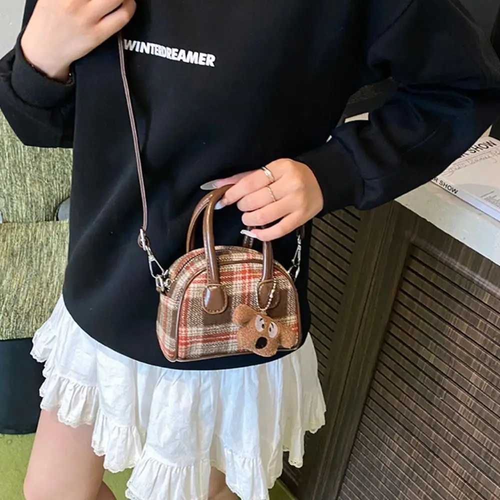 Fashion French Style Woolen Plaid Bowling Bag Elegant Cloth Boston Shoulder Bag Large Capacity PU Leather Women Handbags WomenT251122