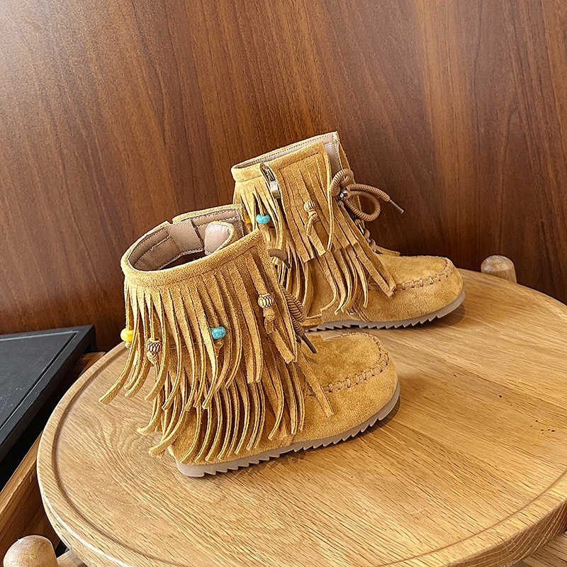 New designer shoes Indian Retro Tassel Children s Shoes Worn Style Autumn Winter New Martin Boots Half Boots Little Girls Versatile
