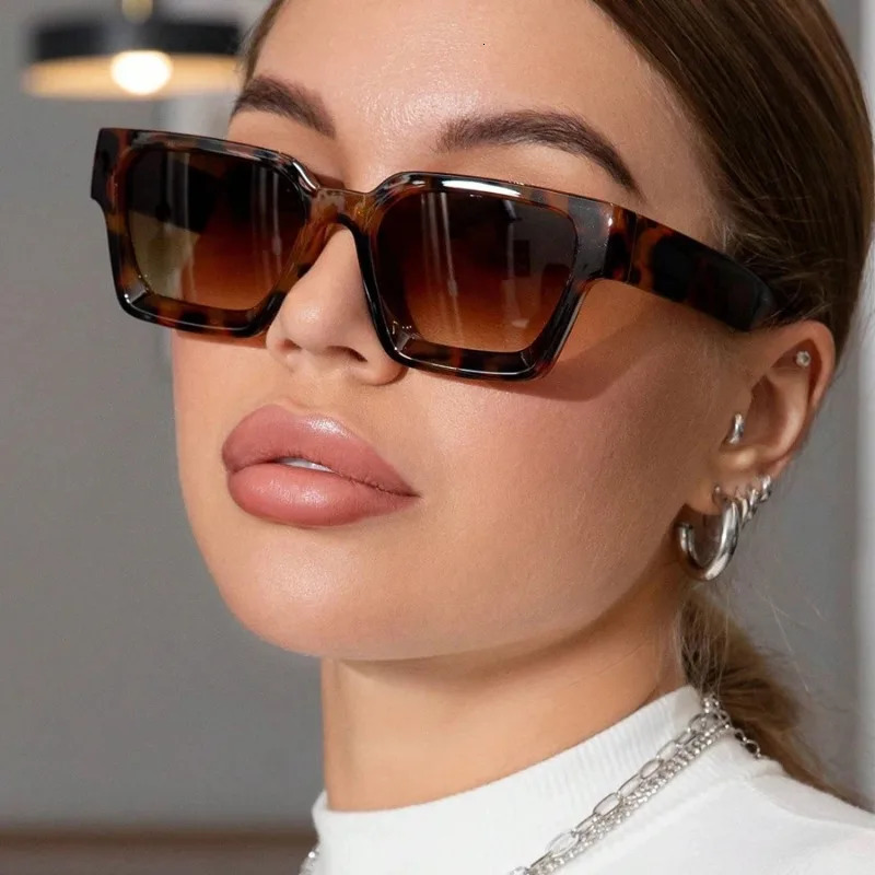 Vintage Small Square Sunglasses Men Women Retro Green Sun Glasses Unisex Ins Shades Eyewear UV400 251114