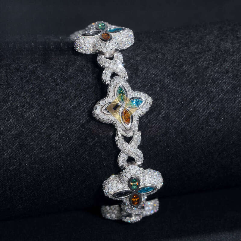 Fine Jewelry Flower New Fashion Clover Bracelets Sterling Sier Gold Plated Moissanite Cuban Chains