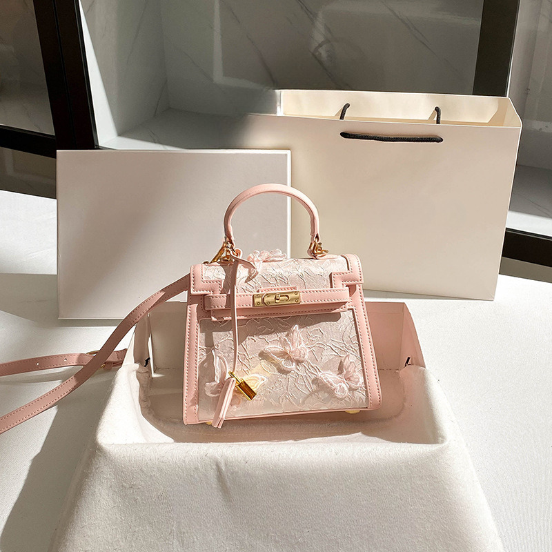 New Butterfly Series Designer Small Square Bag Free Shipping New Women's Designer Bag Brand Banquet Bag Small Square Bag High Quality Handbag