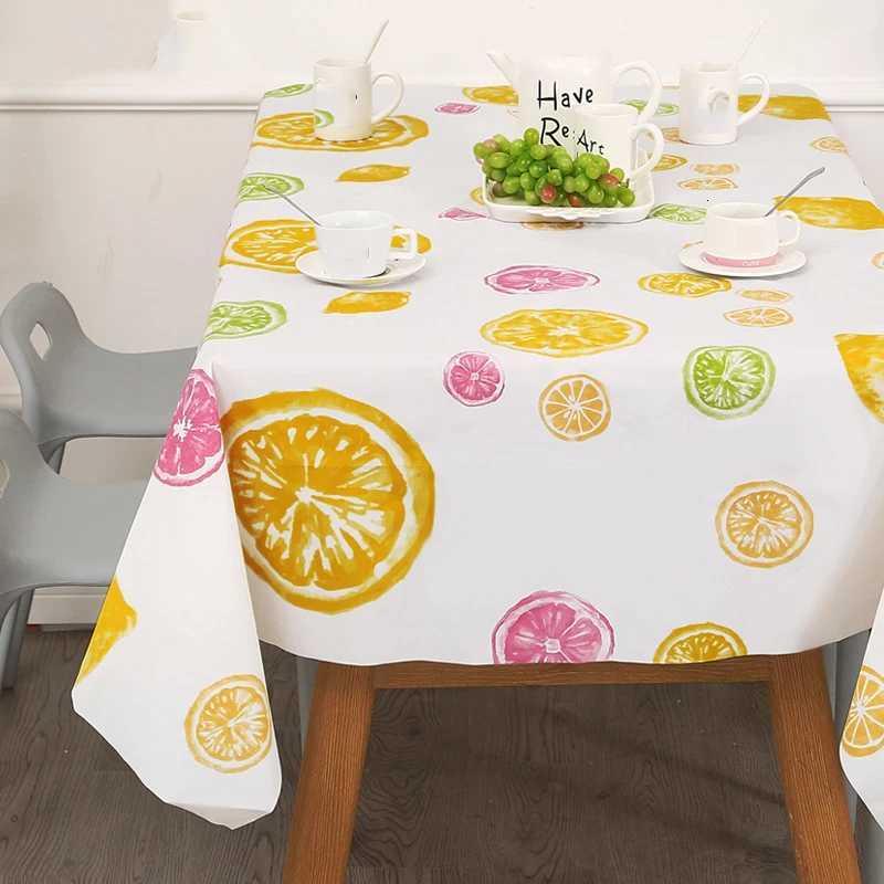 The tablecloth with a warm and cozy atmosphere a high-temperature resistant tablecloth and a waterproof oil-proof C251122